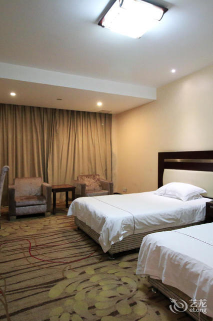 【百岁大酒店】地址,电话,路线,周边设施_360地图