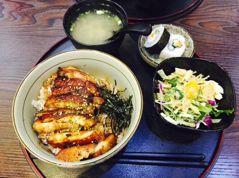 樱花家新派日式简餐香港城店