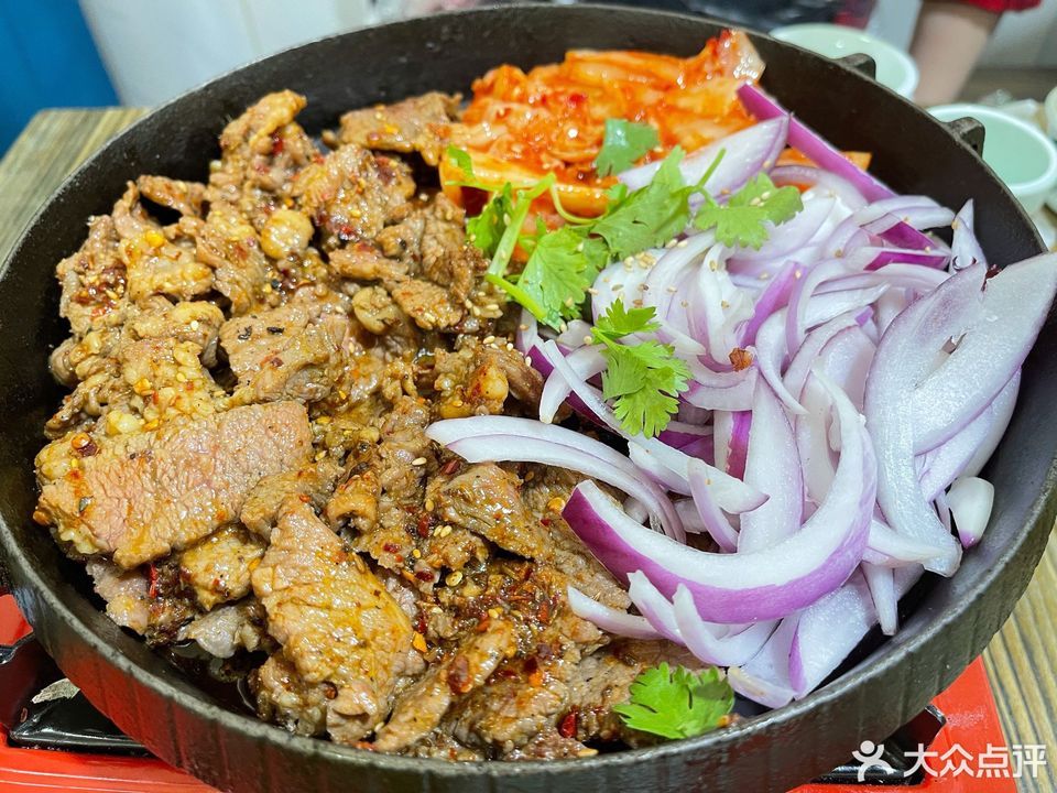 辣白菜烤牛肉锅图片