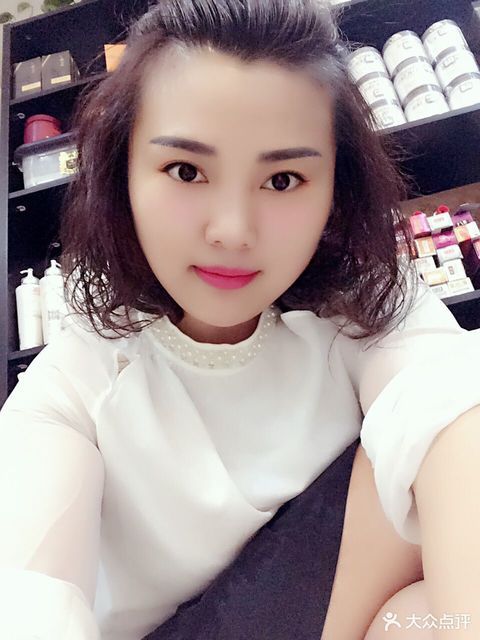 倩靓理发店