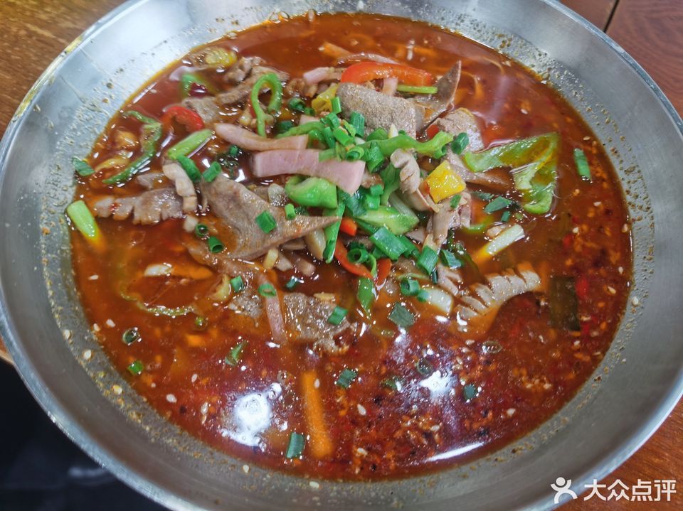 肝腰合炒面图片