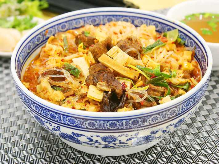 > 马洪小炒泡馍馆