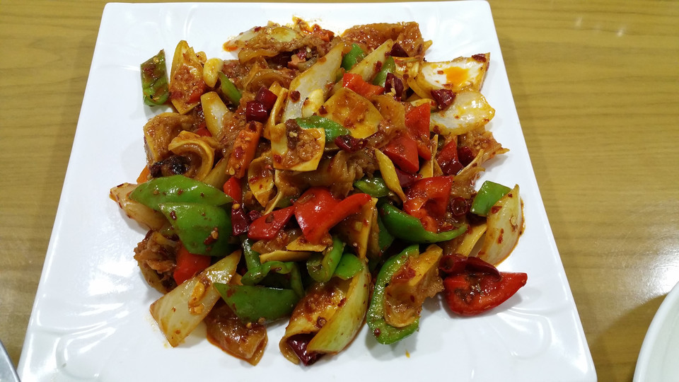 辣炒筋皮 铁板鱼白