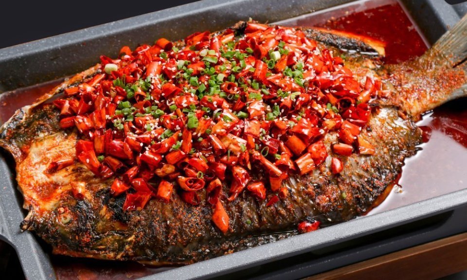 莲年有鱼碳烤鱼