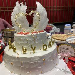 安妮贝可生日蛋糕一中东门店