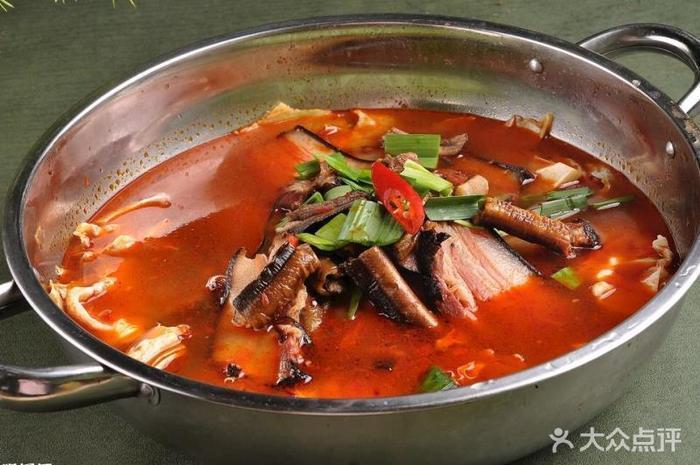 腊肉火锅图片