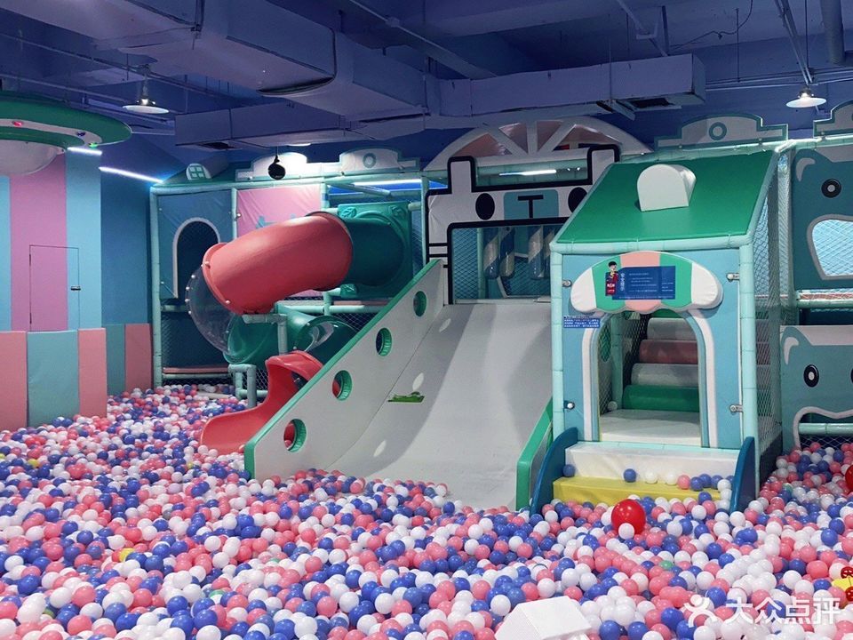 成都室内儿童游乐场