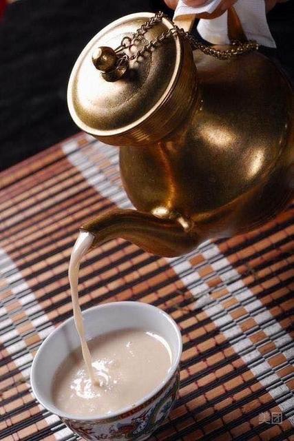 雨鑫粑粑酥油茶馆