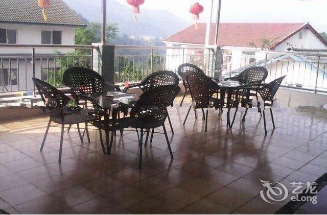 > 彭州宝山村农家乐