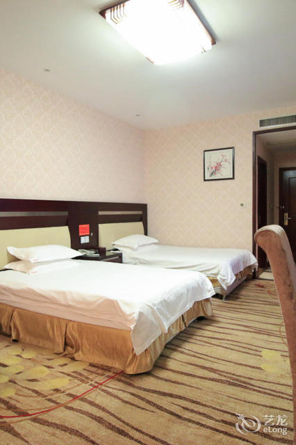 【百岁大酒店】地址,电话,路线,周边设施_360地图