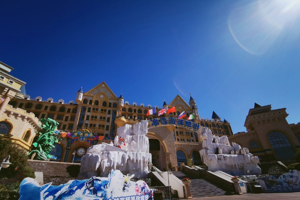 石林冰雪海洋世界位于昆明市石林彝族自治县石林大道推荐菜:分类:景点
