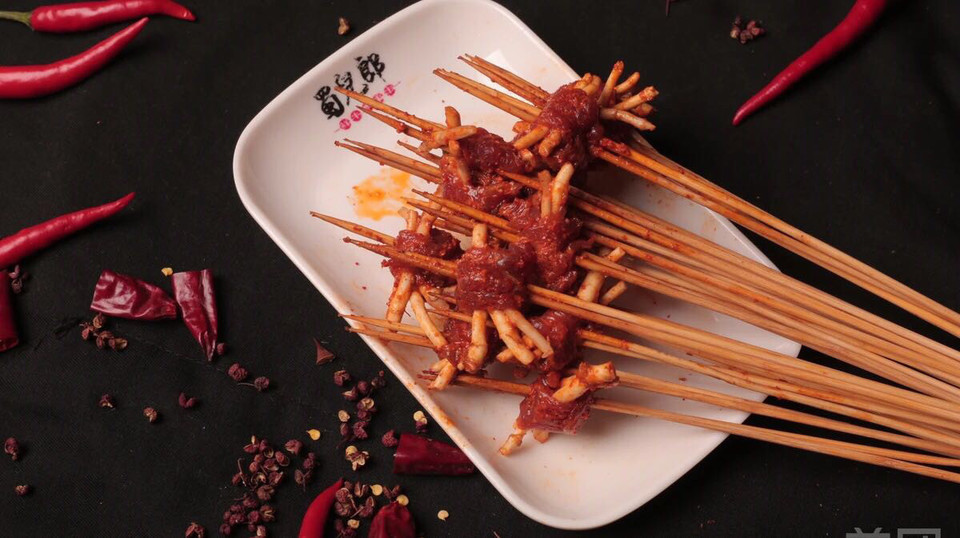 折耳根牛肉图片