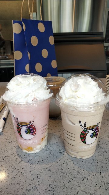 卡布奇诺瑞纳冰图片