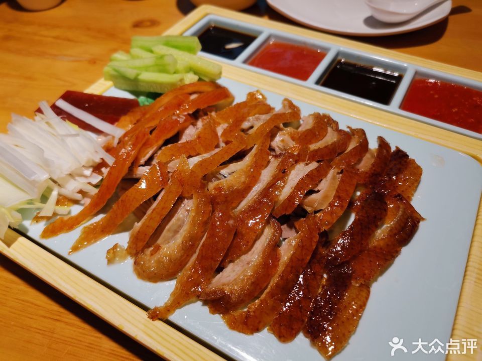 【昕满园春饼·烤鸭(黄冈万达店)】昕满园春饼·烤鸭(黄冈万达店)电话