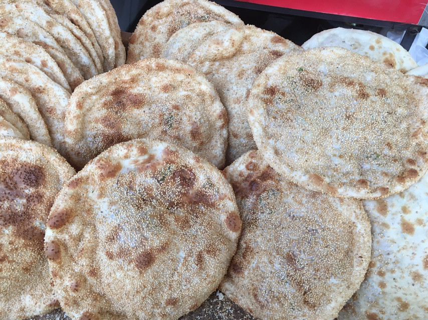 煎饼卷大葱沂源店