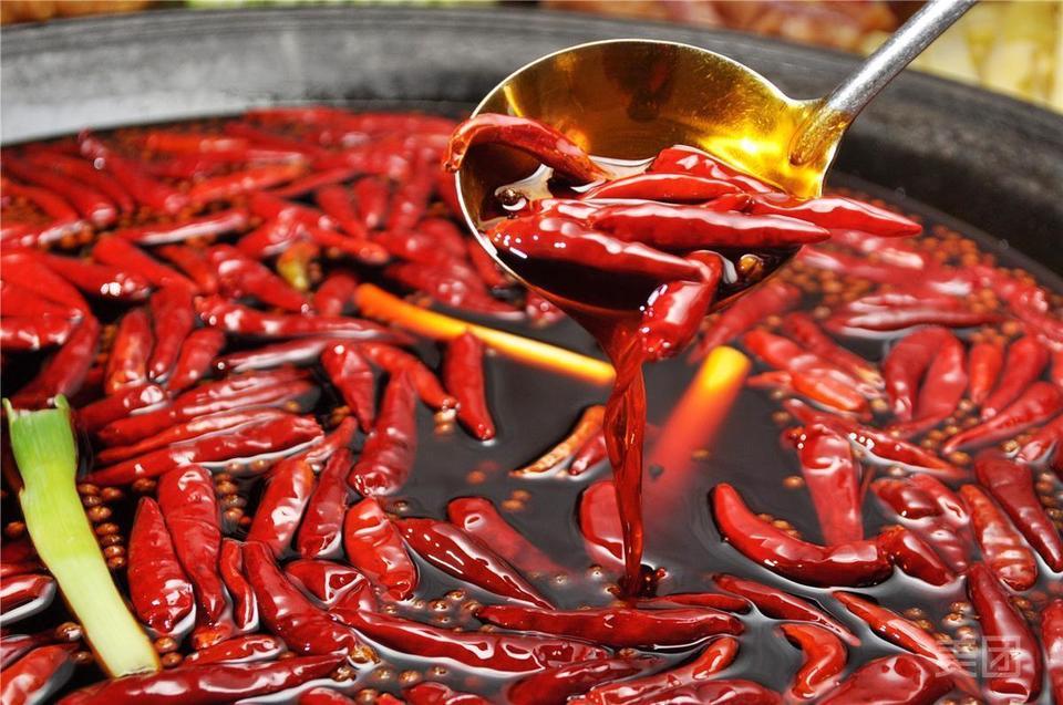 红汤锅底图片