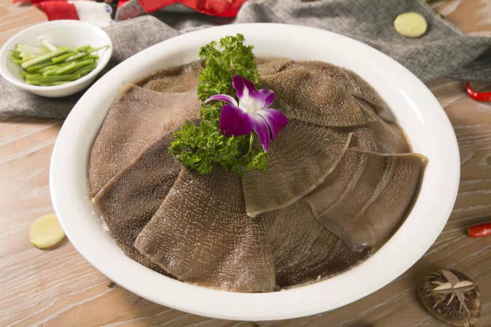 精选大叶片毛肚图片