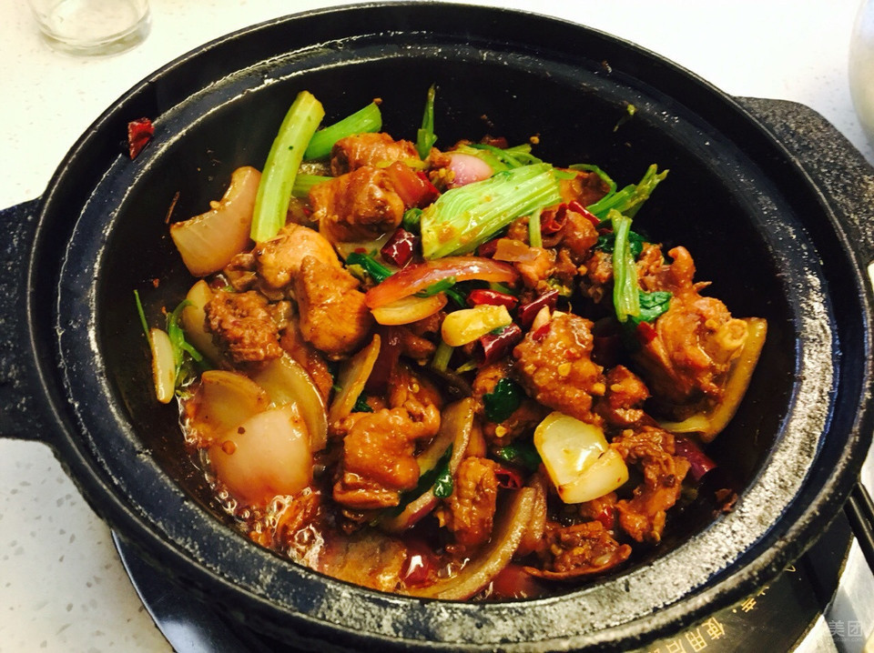 重庆鸡公煲朝阳路店