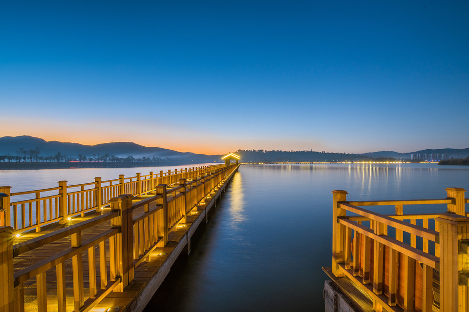 【石屏秀山】石屏秀山门票,石屏秀山游玩攻略_360地图