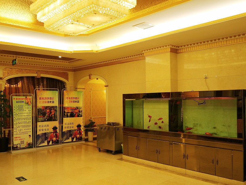 凉山彝族自治州西昌市春城西路105号附近尊尚月颖女子美容养生spa会所