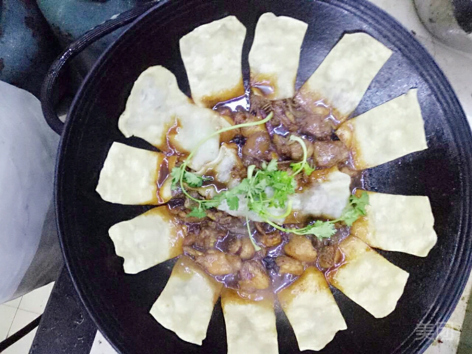 厨一品皖北地锅鸡