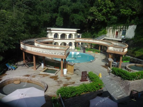 在哪儿):惠州市龙门县永汉镇马星村(保利斜对面)御景湾温泉度假村电