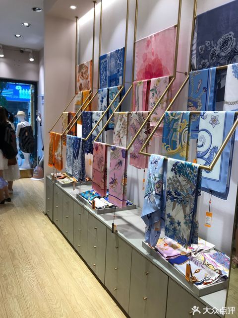 都锦生丝绸专卖店
