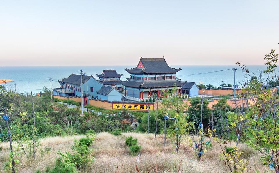 怎么走,在哪,在哪里,在哪儿):葫芦岛市龙港区滨海公路电话:望海寺地址