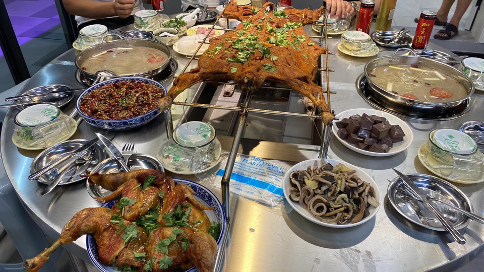 烤全羊套餐图片