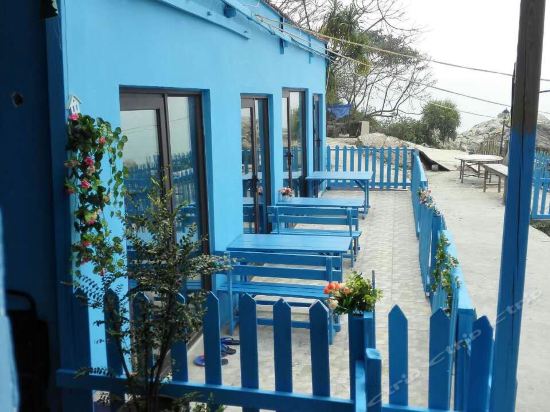 深圳市大鹏新区鑫蓝海岸民宿