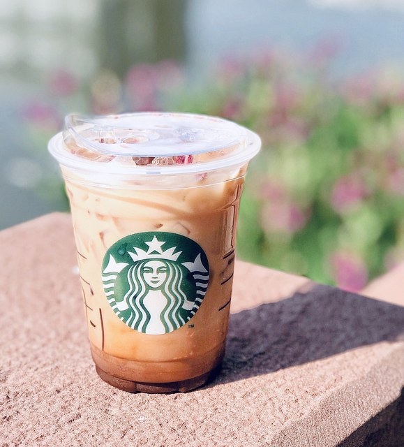 星巴克公益西桥物美店