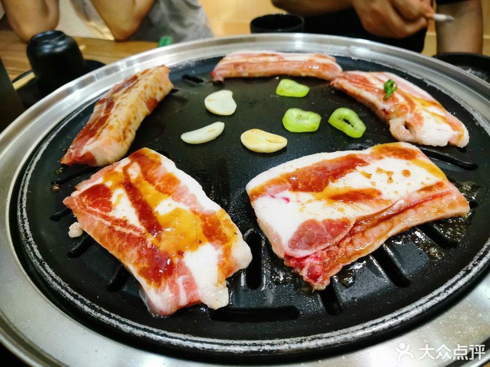 九田家果木烤肉衡百国际店