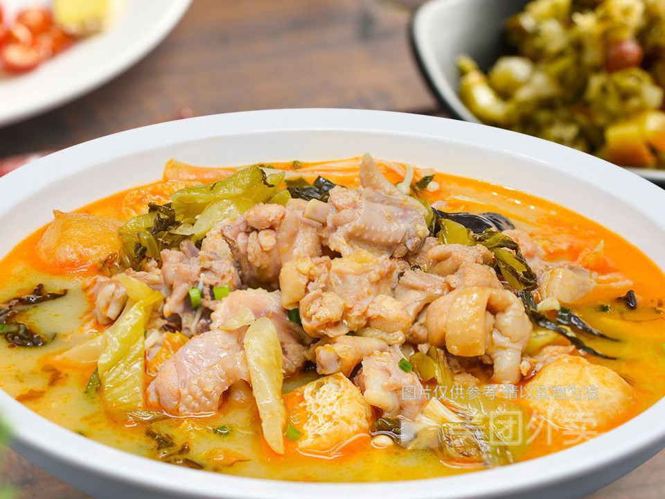 金汤酸菜鸡图片