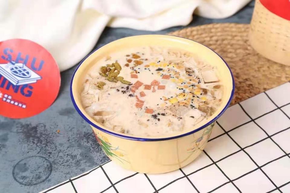 网红奶茶冰粉图片