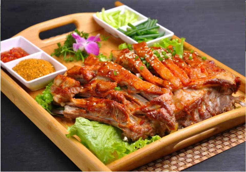 蒙古烤羊排