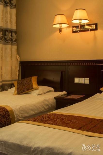 黄山拾壹客栈风景区汤口翡翠谷店图片