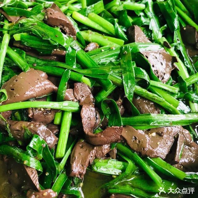 韭菜炒鹅血图片