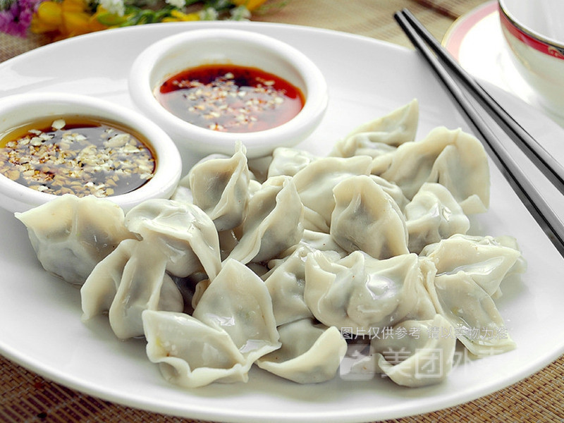 韭菜肉馅干捞饺图片