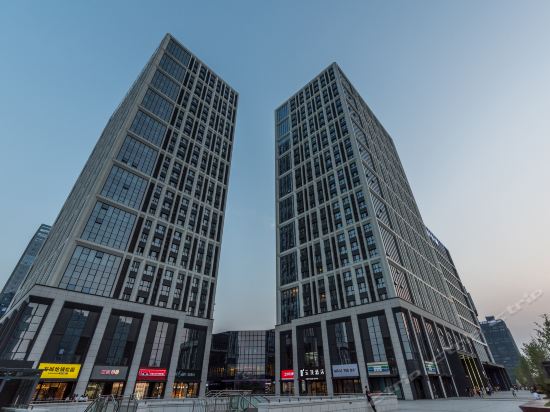 在哪里,在哪儿):郑州市金水区明理路与平安大道交汇处龙子湖博雅广场3