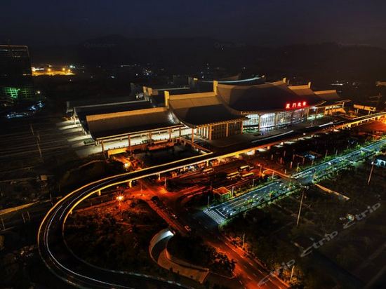           厦门北站-土楼人家客栈