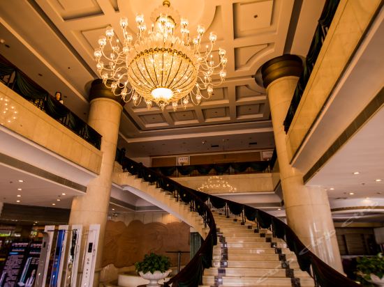 鹏宇国际大酒店