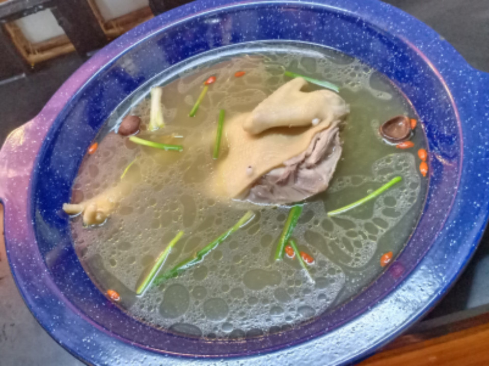 招牌老母雞湯 羊肉