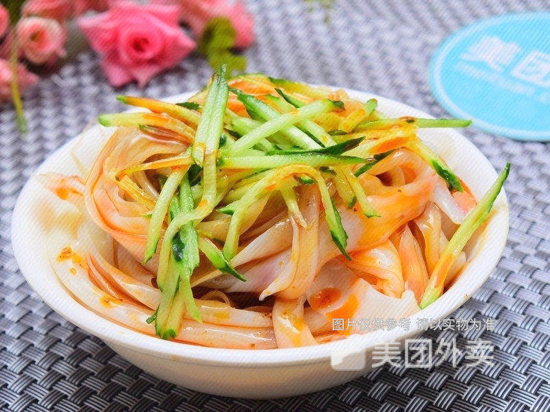 家乡红油彩色凉皮图片