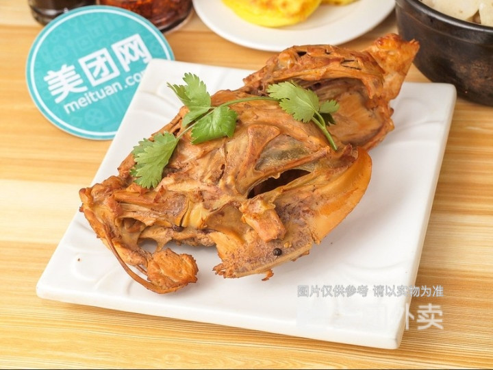 酱卤鸡架图片