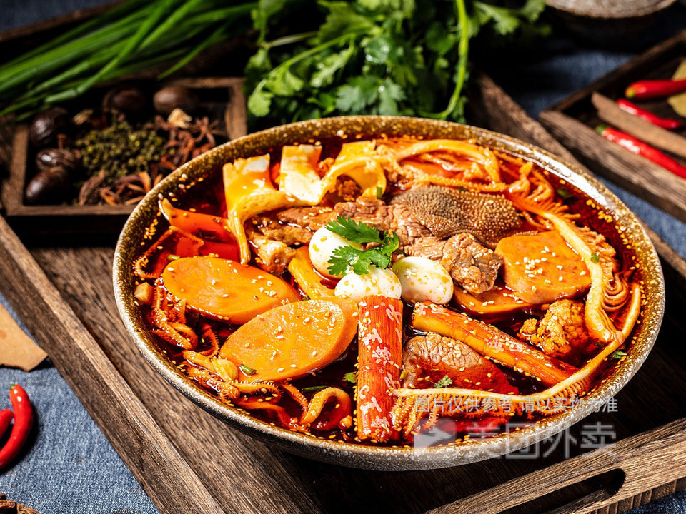 生菜撒尿牛肉丸特色干碟分类:餐馆;餐饮;快餐;地方菜;特色菜;特色