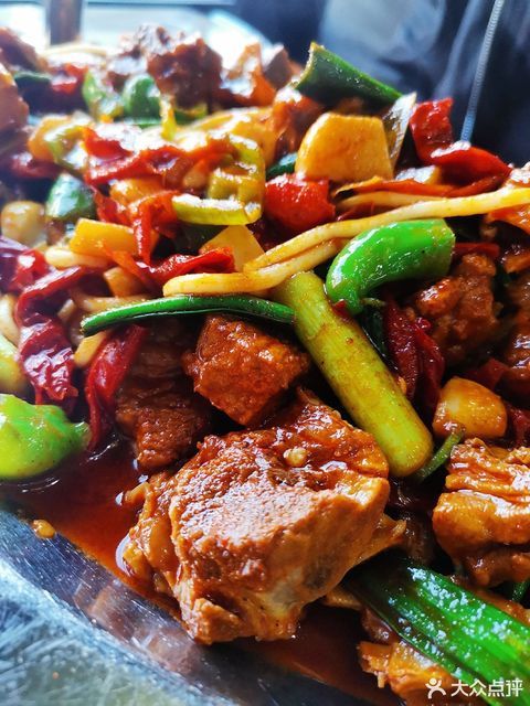 马优素爆炒羊羔肉