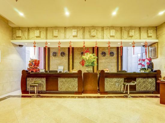 祥云国际大酒店位于佳木斯市郊区长安路西段1870号(万象街与长安西路