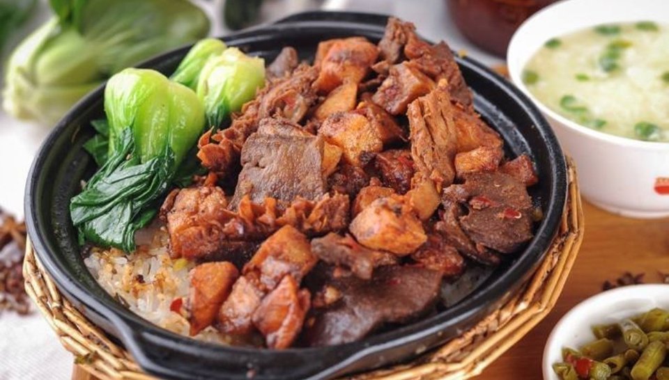 小牛炖香炖牛肉饭四新店