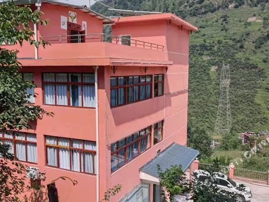 西昌螺髻山温泉酒店