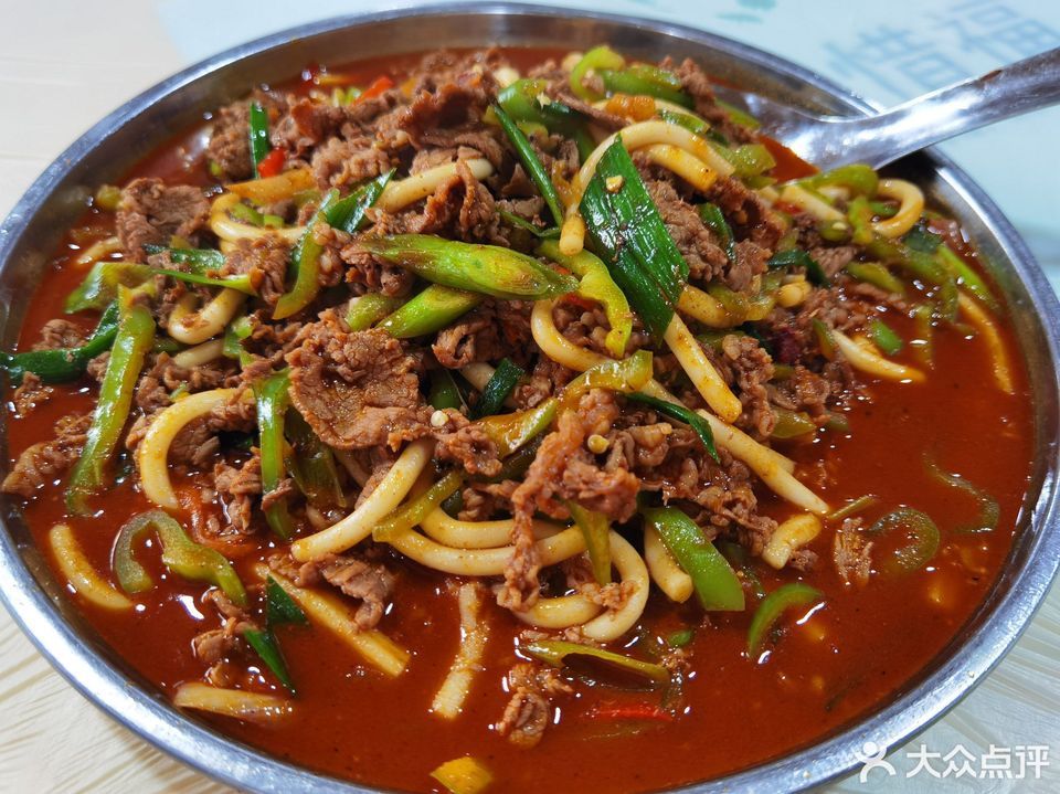 靖远特色炒肉片7天连锁酒店(天水火车站店)麦积山石窟麦积山风景名胜